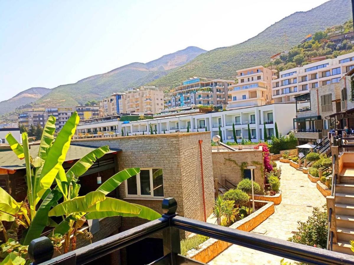Iris Apartments Vlore Exterior photo